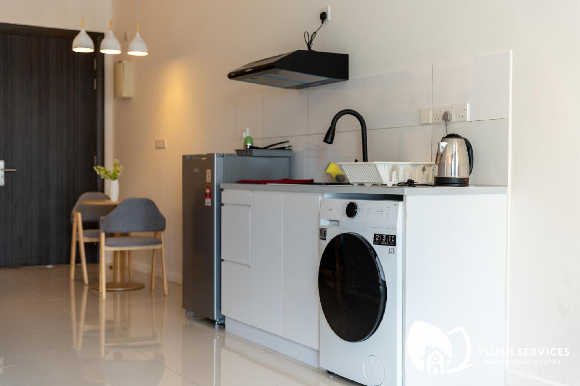 Highpark Suites In Petaling Jaya, Kelana Jaya By Plush Kampong Baharu Sungai Way Bagian luar foto